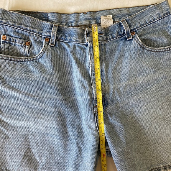 Women's Vintage Levi Jean Shorts Size 14 - Picture 11 of 12